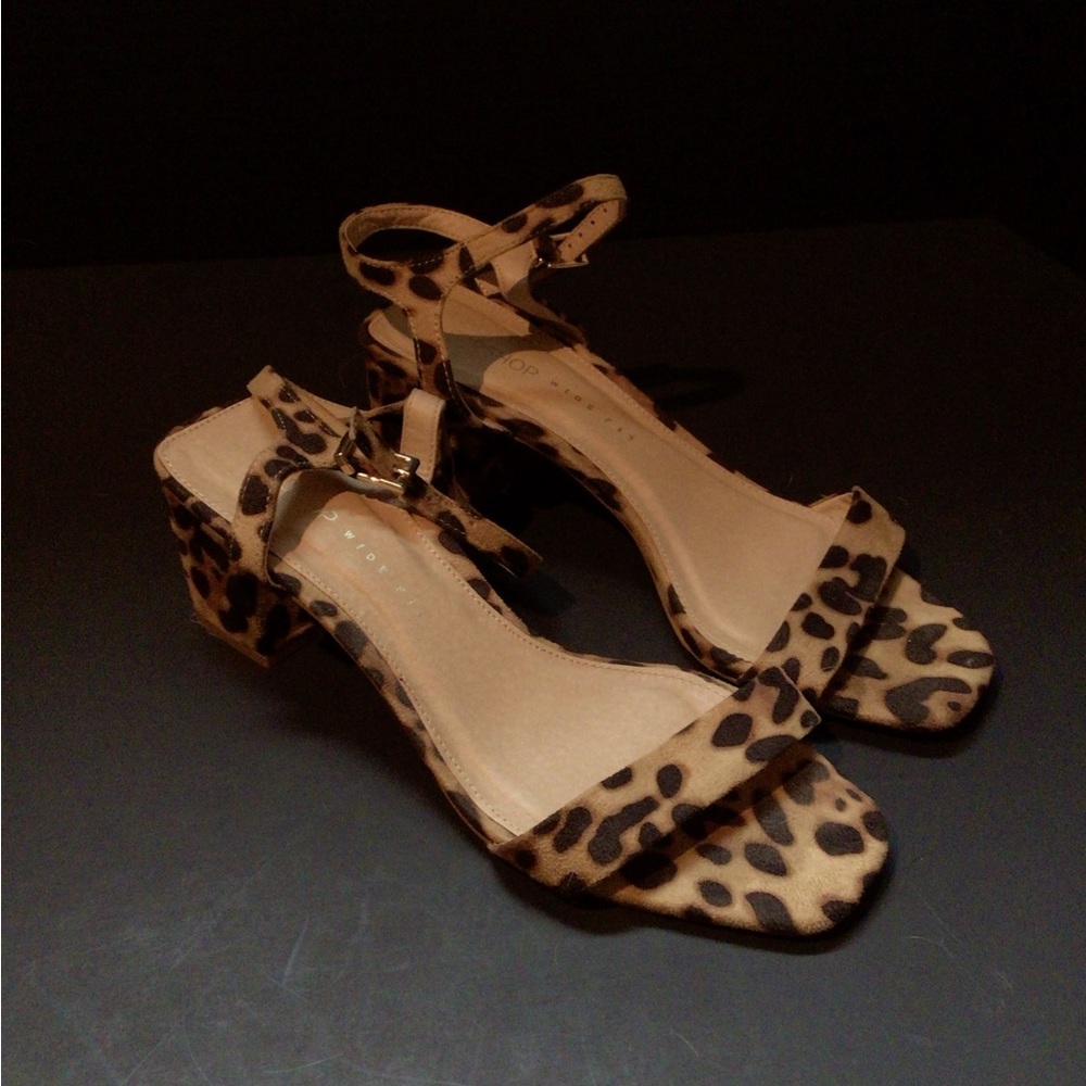 Topshop Tiger Shoes size 7.5